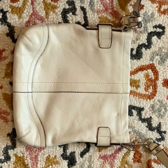 Coach purse - Picture 2 of 3